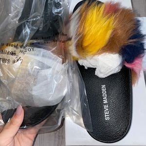 Steve Madden fluffy slides